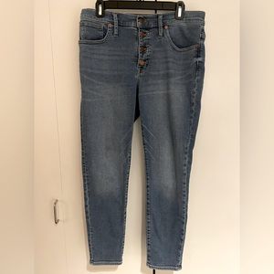 Button Front Crop Skinny Jeans from Madewell (indigo)